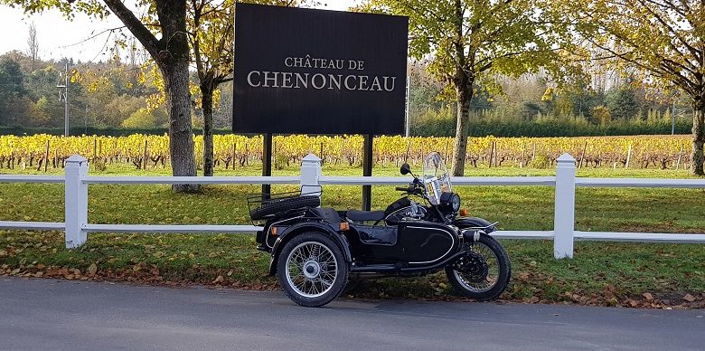 Sidecar ride in the southern Touraine region